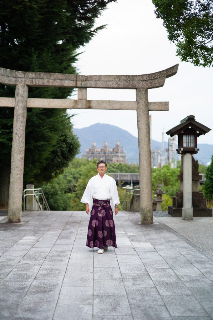 遠石八幡宮の景観と黒神宮司